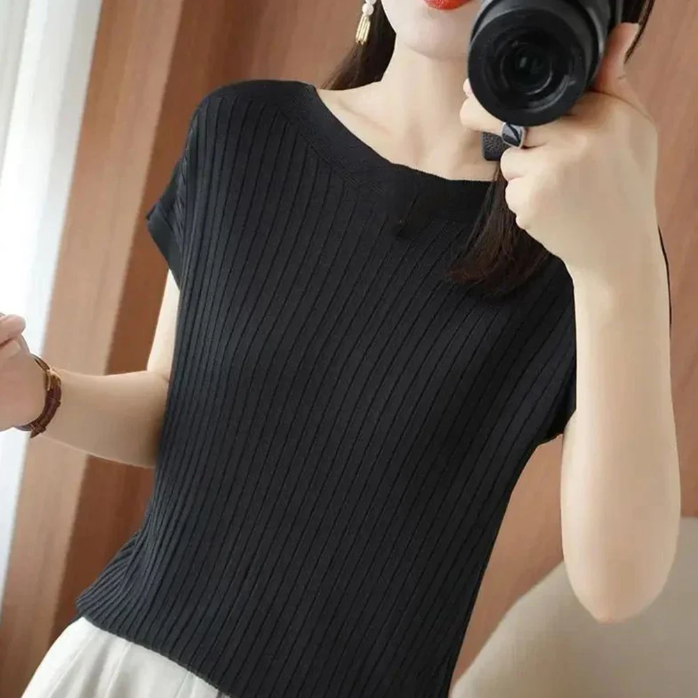 

Casual Shirt Womens T Shirt O Neck Style One Size Regular Length Slight Stretch Fabric Solid Color Design Apricot