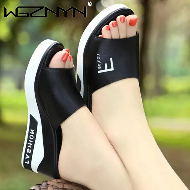 Pantofola da donna estiva zeppe in pelle Slip on Casual Beach Slides Platform scarpe da donna altezza crescente Chunky Zapatos De Mujer