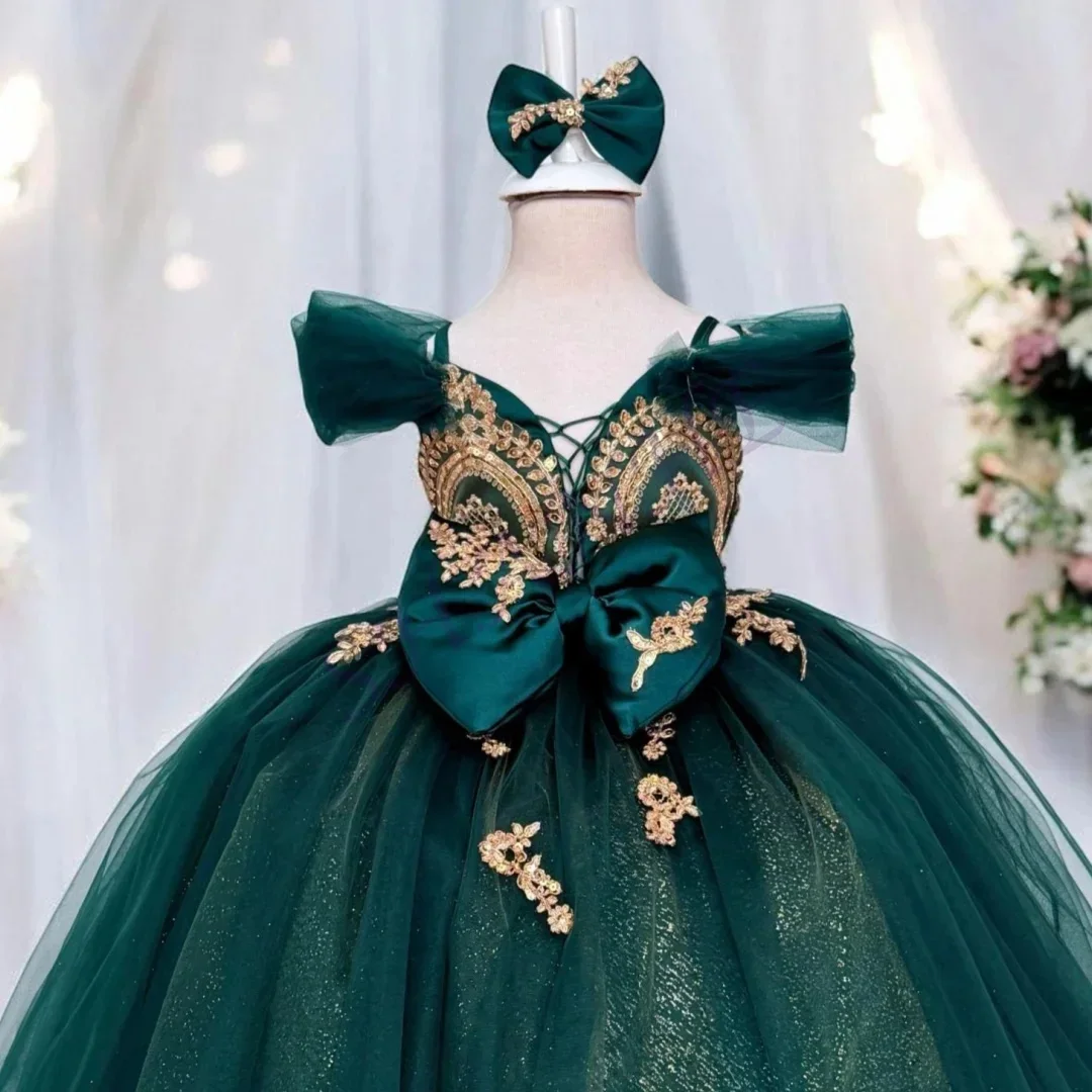 Sukienka dla dziewczynki na wesele w kolorze szmaragdowej zieleni z aplikacjami w kolorze złotym, błyszczący tiul, długość do podłogi, olśniewająca suknia księżniczki na urodziny.
