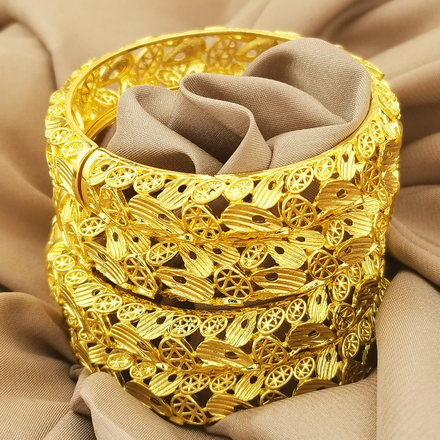 Ethnic Fashion In Dubai - سوار عصري فاخر مجوف مفتوح مطلي