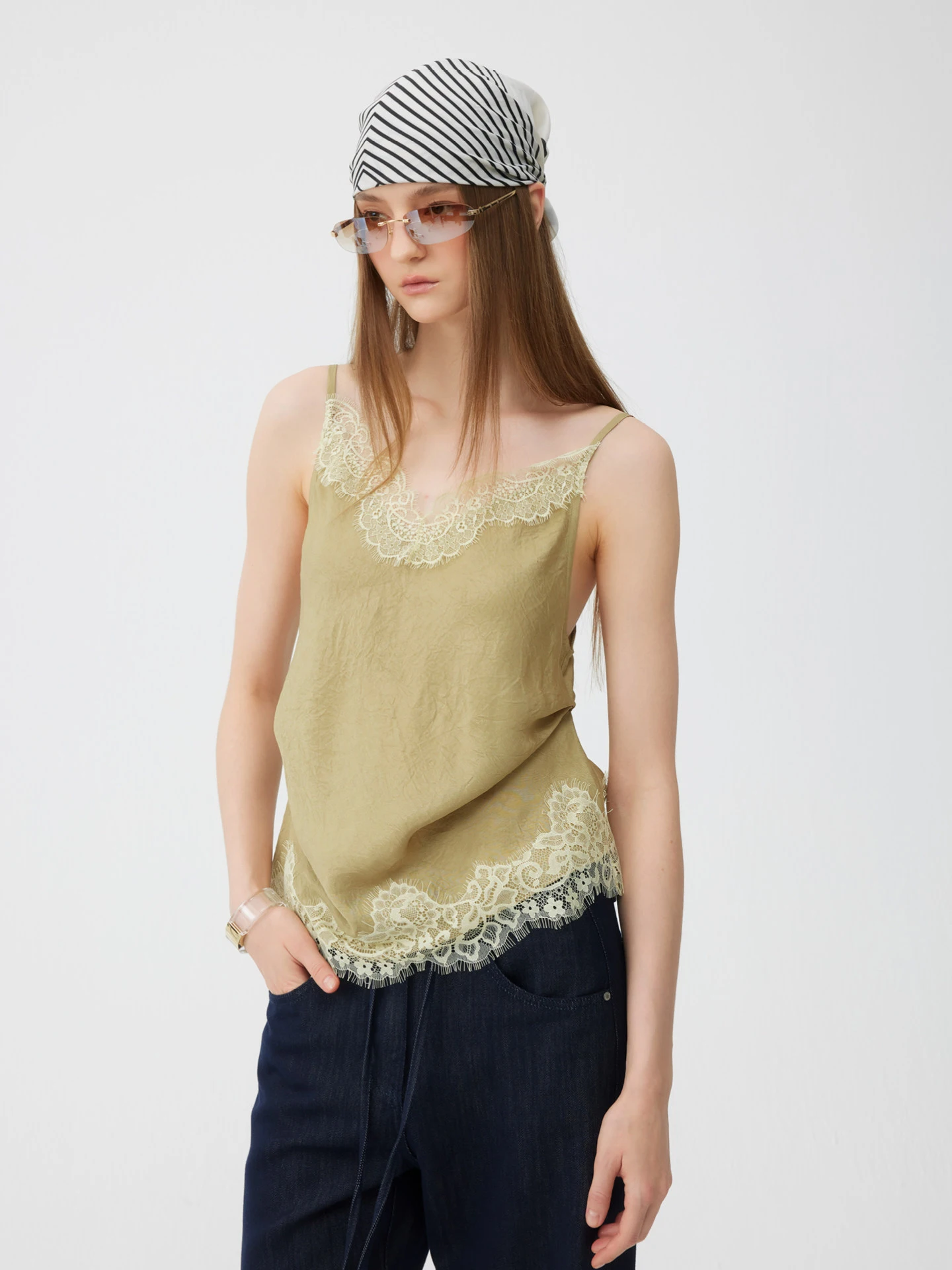 

Ageless Lace Trim V-Neck Strap Vest Women's Summer Slimming Trendy Top Innerwear Outerwear Regular Length Spring Season