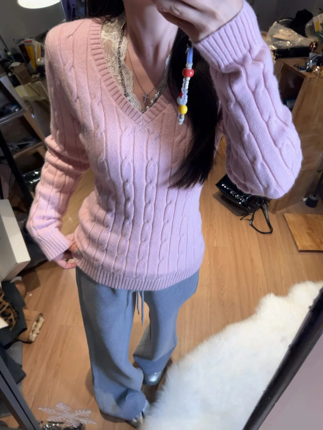 

Sweet And Gentle Korean Style Pink V-Neck Twisted Knit Sweater Women's Autumn Winter Slimming Waist-Cinching Top