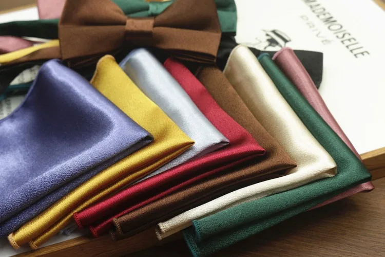 New 23CM Solid White Black Brown Pocket Square Women Casual Pink Handkerchief Groom Wedding Party Shirt Accessories Luxury Hanky
