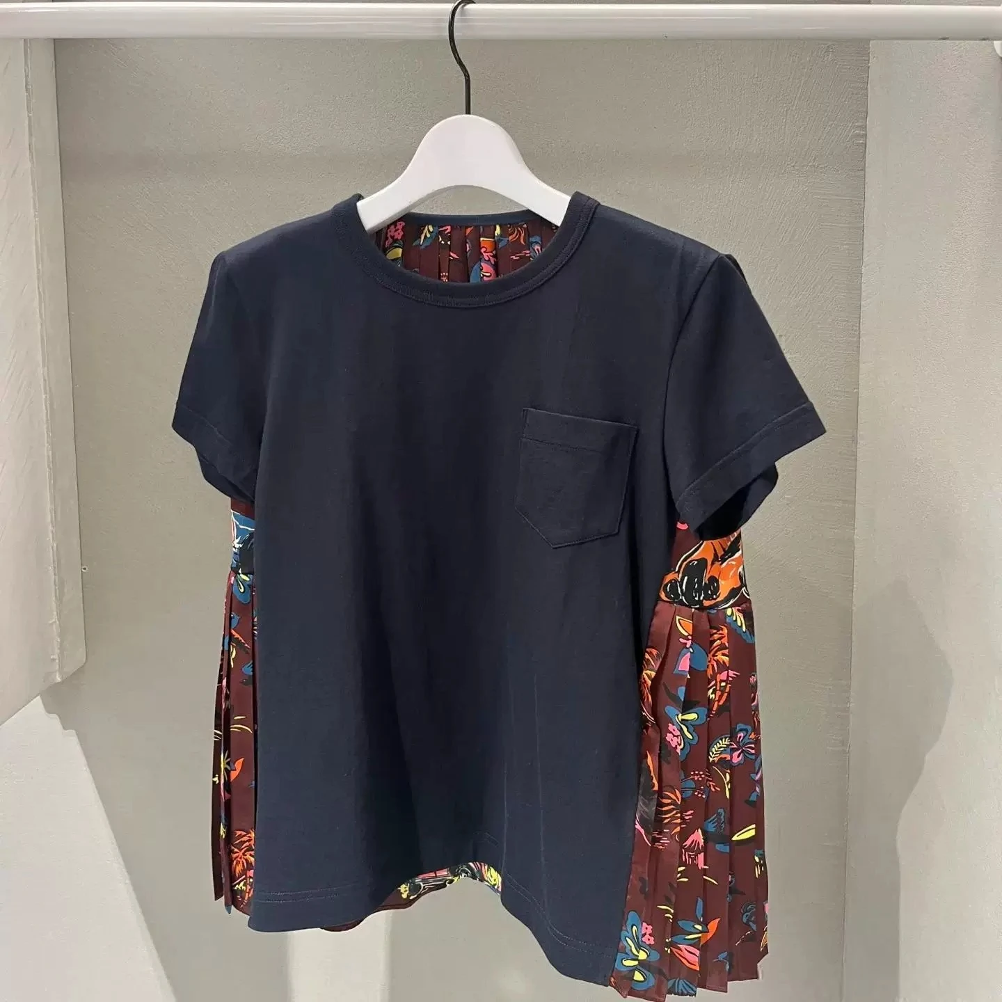 SAC 26 Spring Splicing Half-Sleeve Top Back Graffiti Printing Loose Short Sleeve Pleated T-Shirt