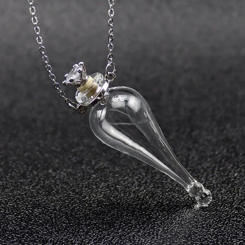 Fashion Magic Glass Perfume Bottle Pendants DIY Wishing Drifting Potion Lucky Aromatherapy Essential Oil Bottle Necklace Jewelry