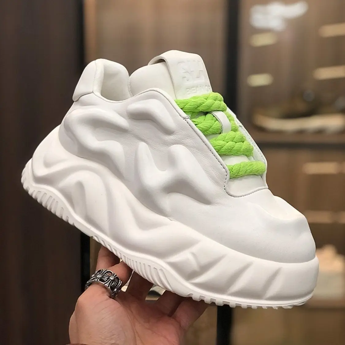 Zapatillas deportivas informales para hombre, calzado antideslizante, ultraligero, resistente al desgaste, suela gruesa aumentada, cómodas, novedad