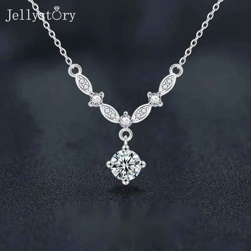 

JellyStory New Luxury 1Carat Starry Necklace S925 Sterling Silver Galaxy Design Moissanite Unique Collarbone Valentines Day Gift