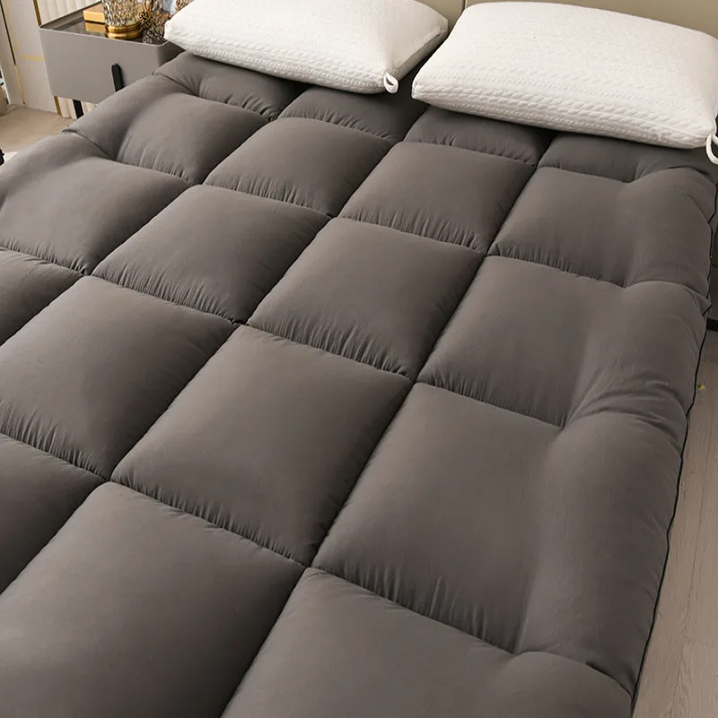 Foldable Summer Soft Cushion Quilt Tatami Bed Thickened Soft Mattress Feather Down Mattress image 3