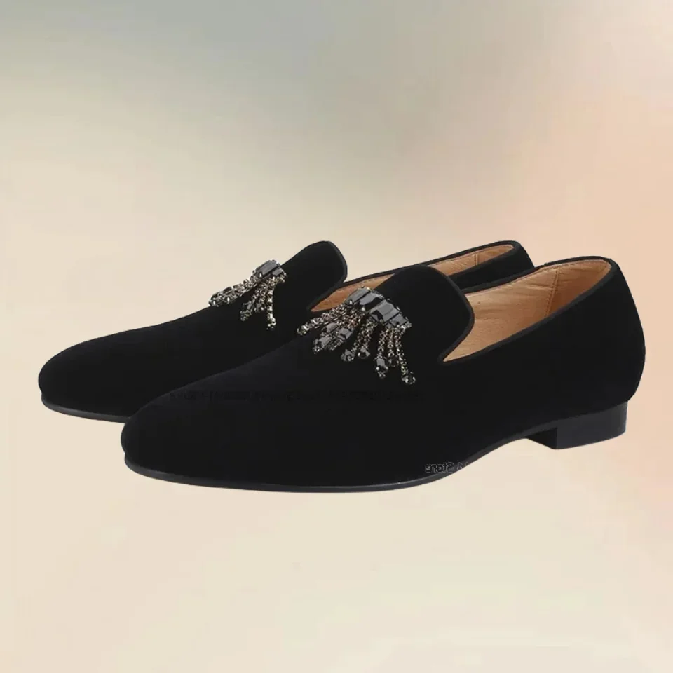 

String of Beads Decor Black Flock Loafers Fashion Comfort Slip On Men Shoes New Novel Handcraft Party Wedding Men Casual Shoes