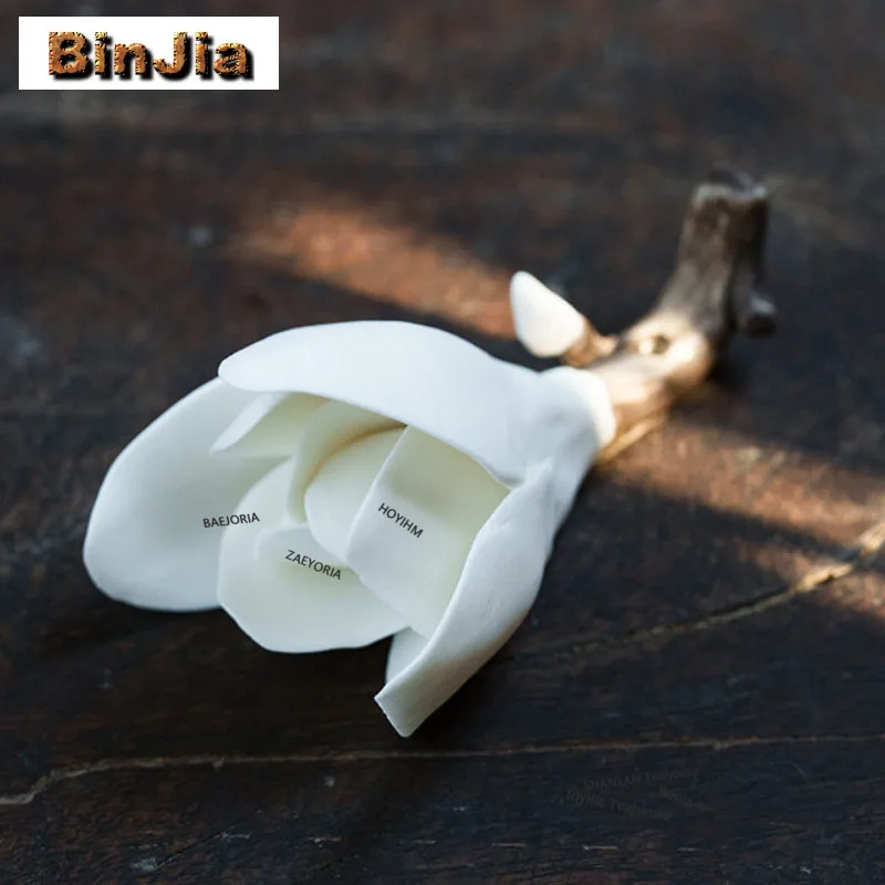 Handcrafted Ceramic Gardenia Flower Incense Holder Water Fountain Decoration Incense Burners Meditation Censer Yoga Ornaments