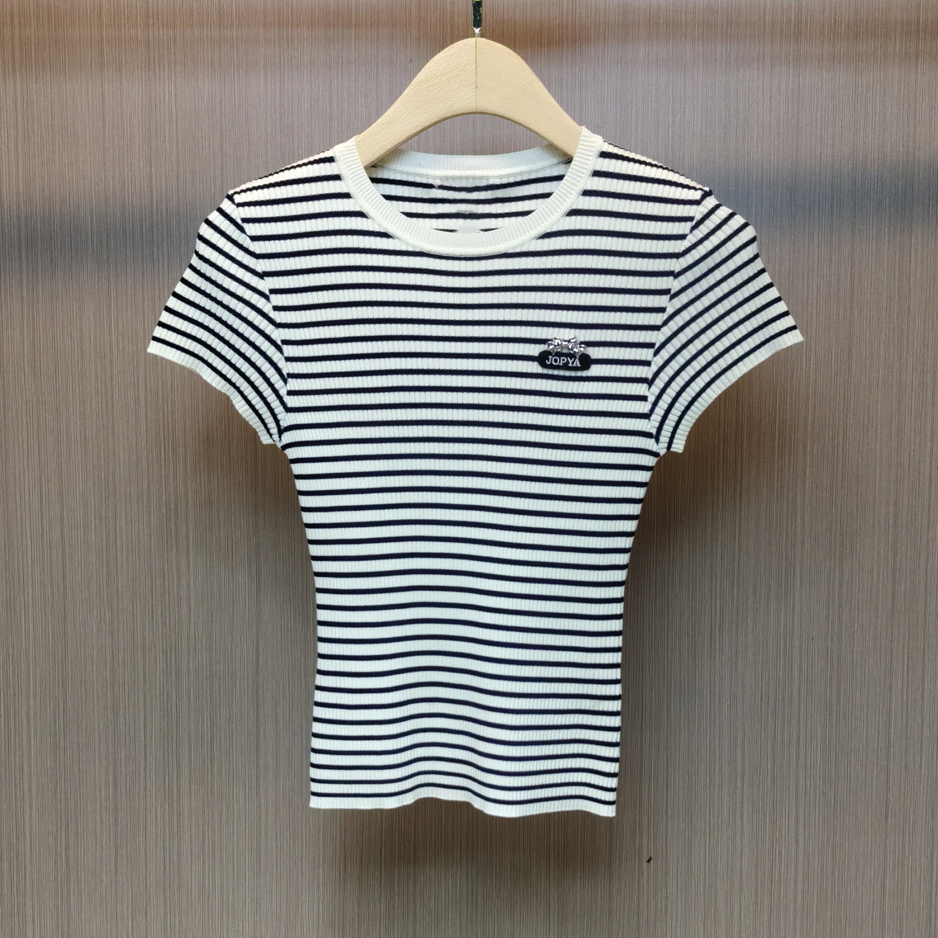 

Slim Fit Women's Knitted ort Sve Striped Top Faionable Korean Sle Commute Sle Nylon Fabric round Ne ort Length