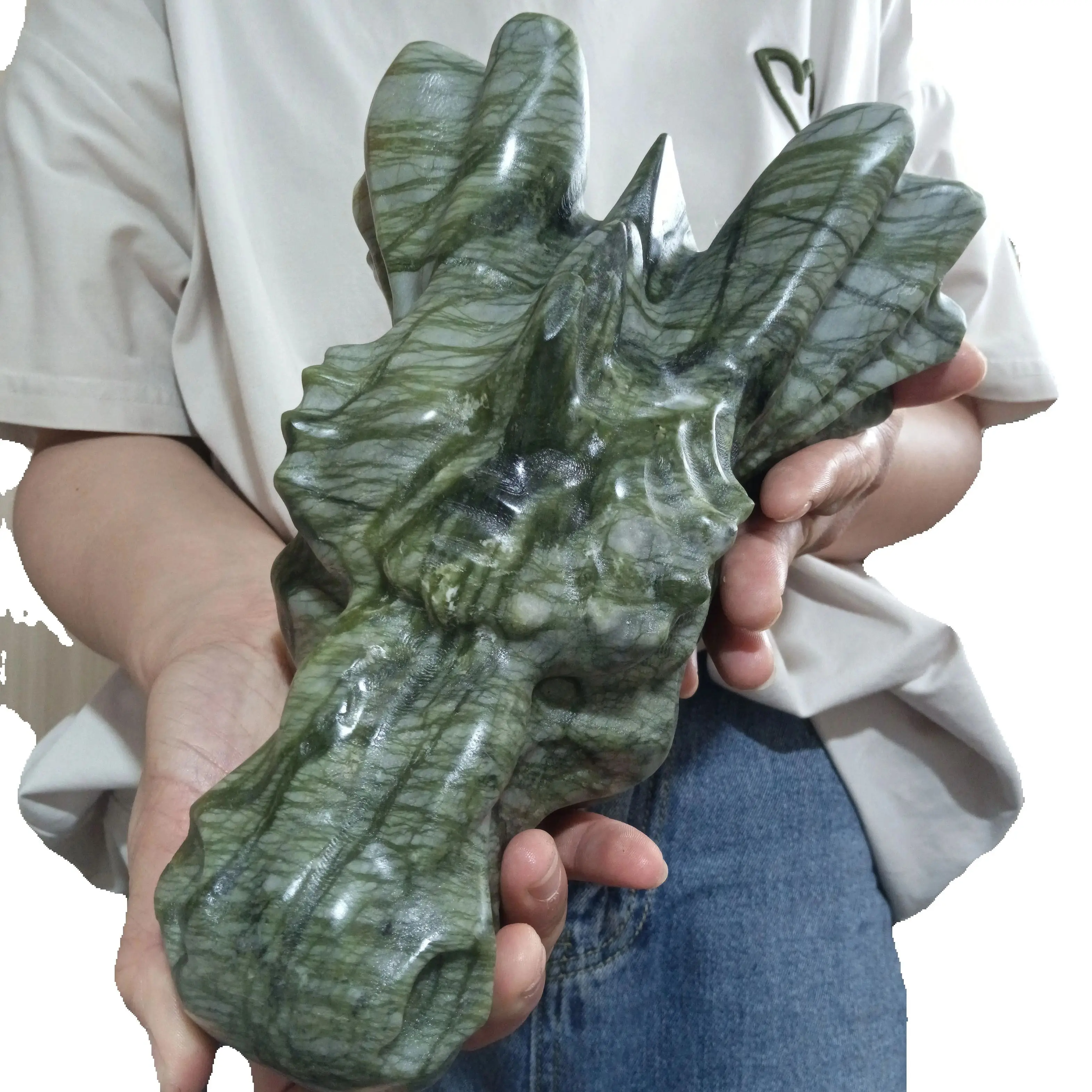 Natural Tree Jade Dragon, Quartz Crystal Green Ore Polishing, Dragon Head, Mineral Therapy