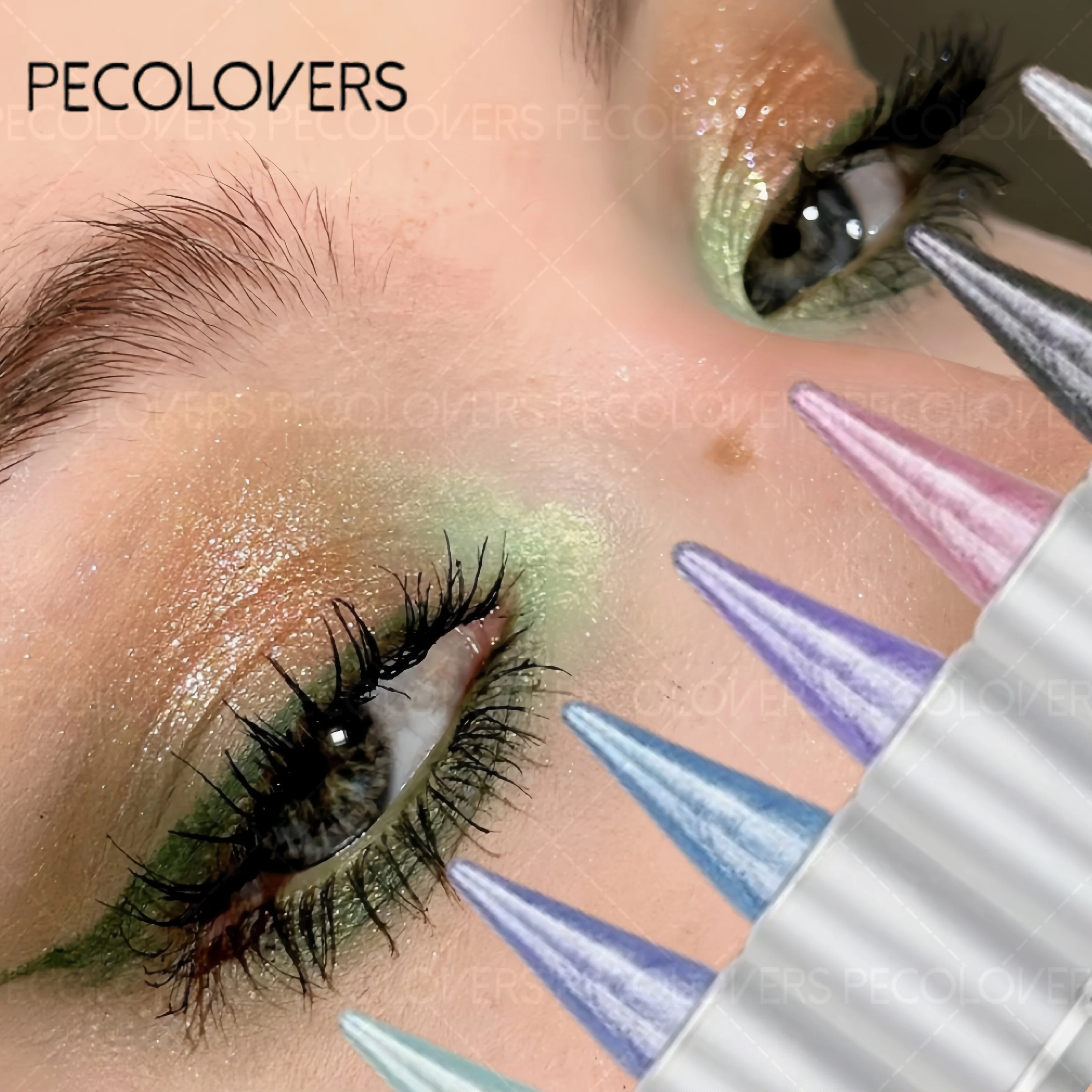 Glitzernder Lidschattenstift, perlmuttfarbener Lidschatten und Lippenstift, konturierender, doppelköpfiger Lidschattenstift