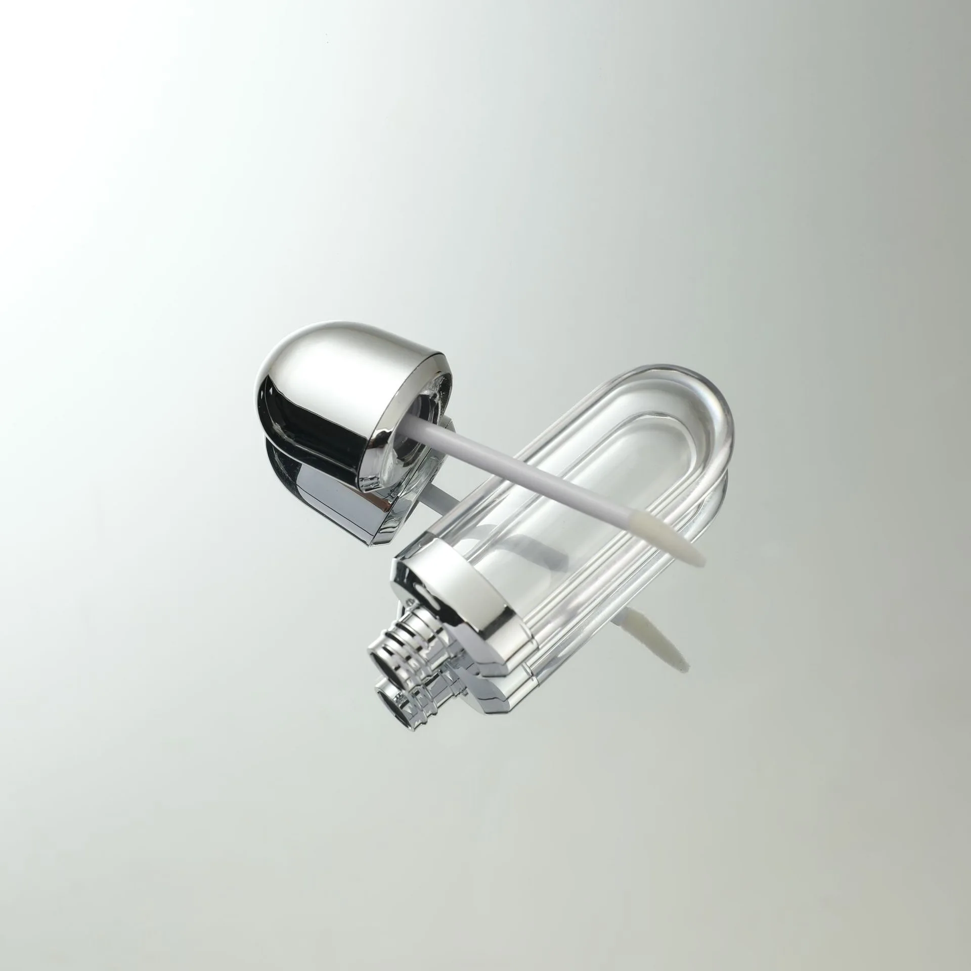 50 ชิ้นคุณภาพสูงรูปไข่ 8 มิลลิลิตรสไลเวอร์ลิปกลอสขวดหลอดเปล่าลิปทินท์หลอดลิควิดลิปสติกภาชนะบรรจุพลาสติกบรรจุภัณฑ์