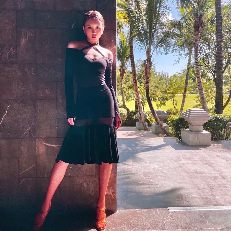 Customized Modern Latin Velvet Half Length Skirt for Women's Practice Clothing Slim Fit Tail Tail Back Split Large Swing Skirt