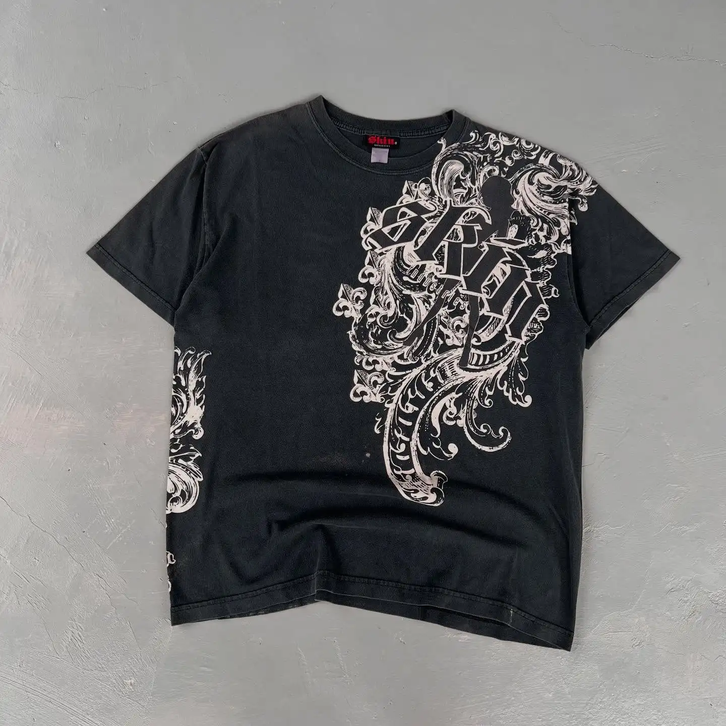 

Gothic SKIN print washed T-shirt Vintage distressed black short sleeves European and American street trend wear