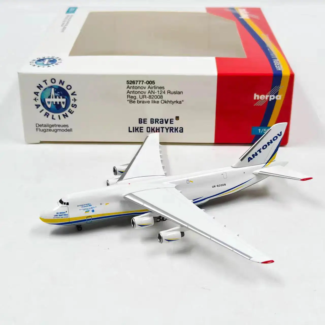 Modelo de Avión de Transporte Herpa a Escala 1:500, An124 "Ruslan" 526777-005, de Aleación Fundida a Presión