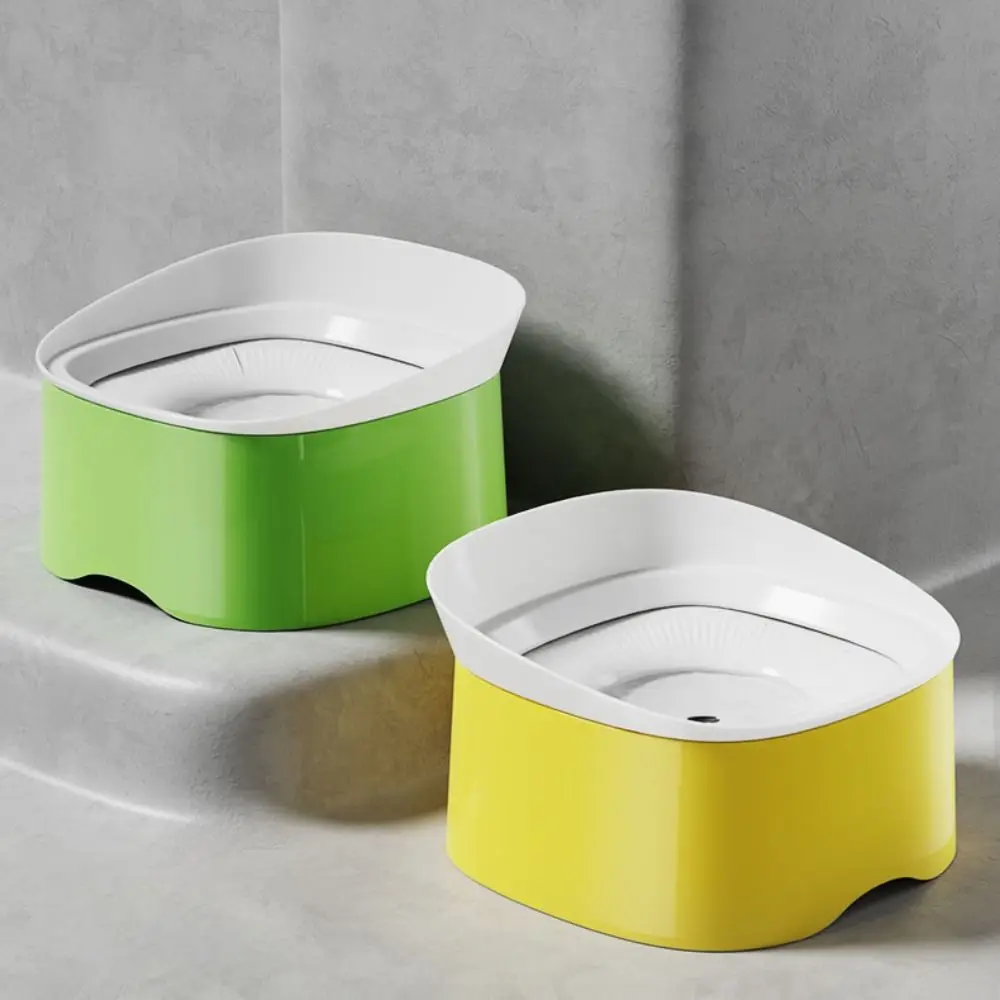 

Spill-Proof Dog Floating Bowl No Wet Mouth Large Capacity Pet Water Dispenser Detachable Plastic Automatic Drinking Bowl
