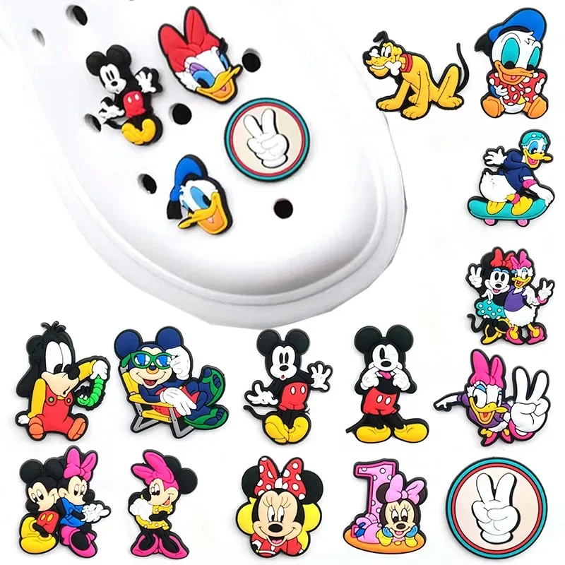 

1Pcs Disney Mickey Minnie DIY Cartoon Shoe Buckle Wholesale Anime Figure Crocs Accessories Charms Jibz Slippers Decorations Gift