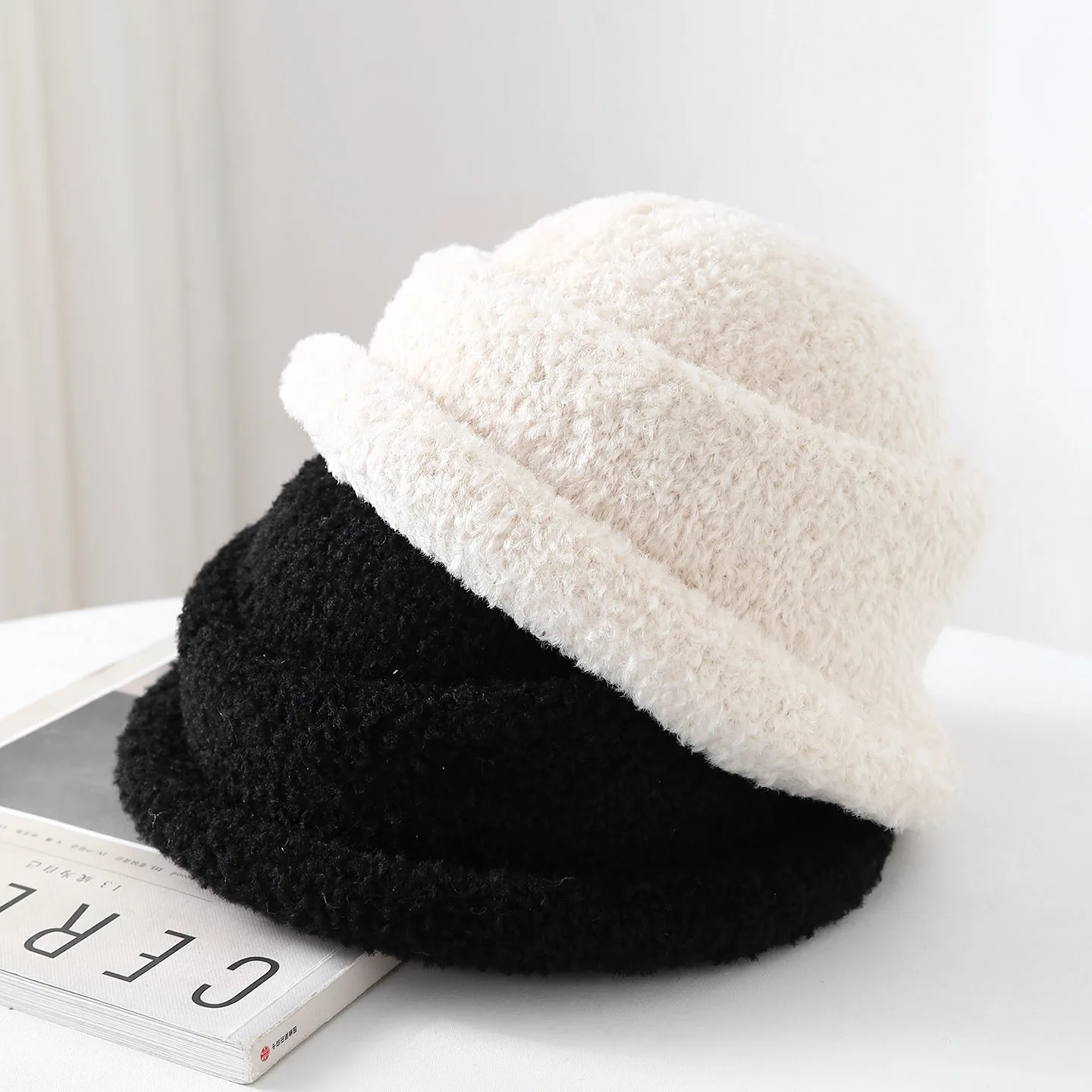 

‌ Женская зимняя вязаная панама - рыбацкая шапка с загнутым верхом, теплая и уютная шапка в стиле боб, головные уборы, модные аксессуары, новинка