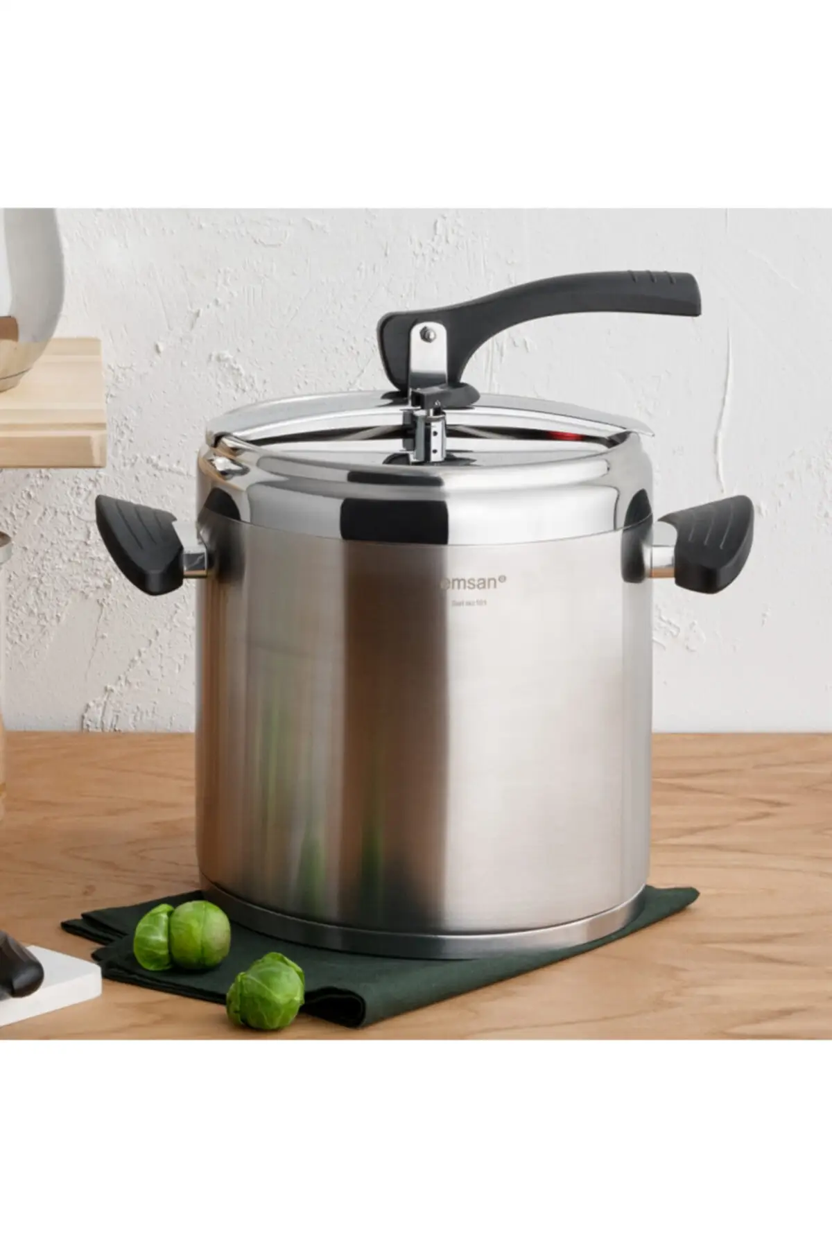 Legend Pressure Cooker 8 L Stainless Steel Body. Double Stage Cooking All Suitable For Use In Pressure Cooker