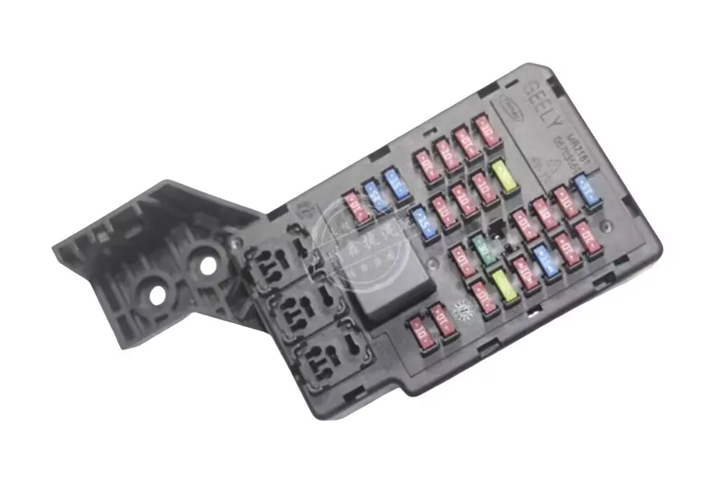 Fuse box assembly For Geely 09-13 Emgrand EC7 RV 715 718 indoor center console relay box