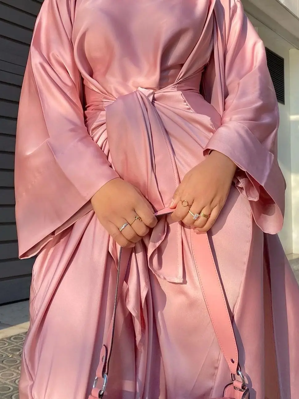 Ins Fashion Djellaba Muslim Sets 2 Piece Silky Muslim Suits Elegant Long Islamic Women Modest Wear Clothing Satin EID Sets WY935