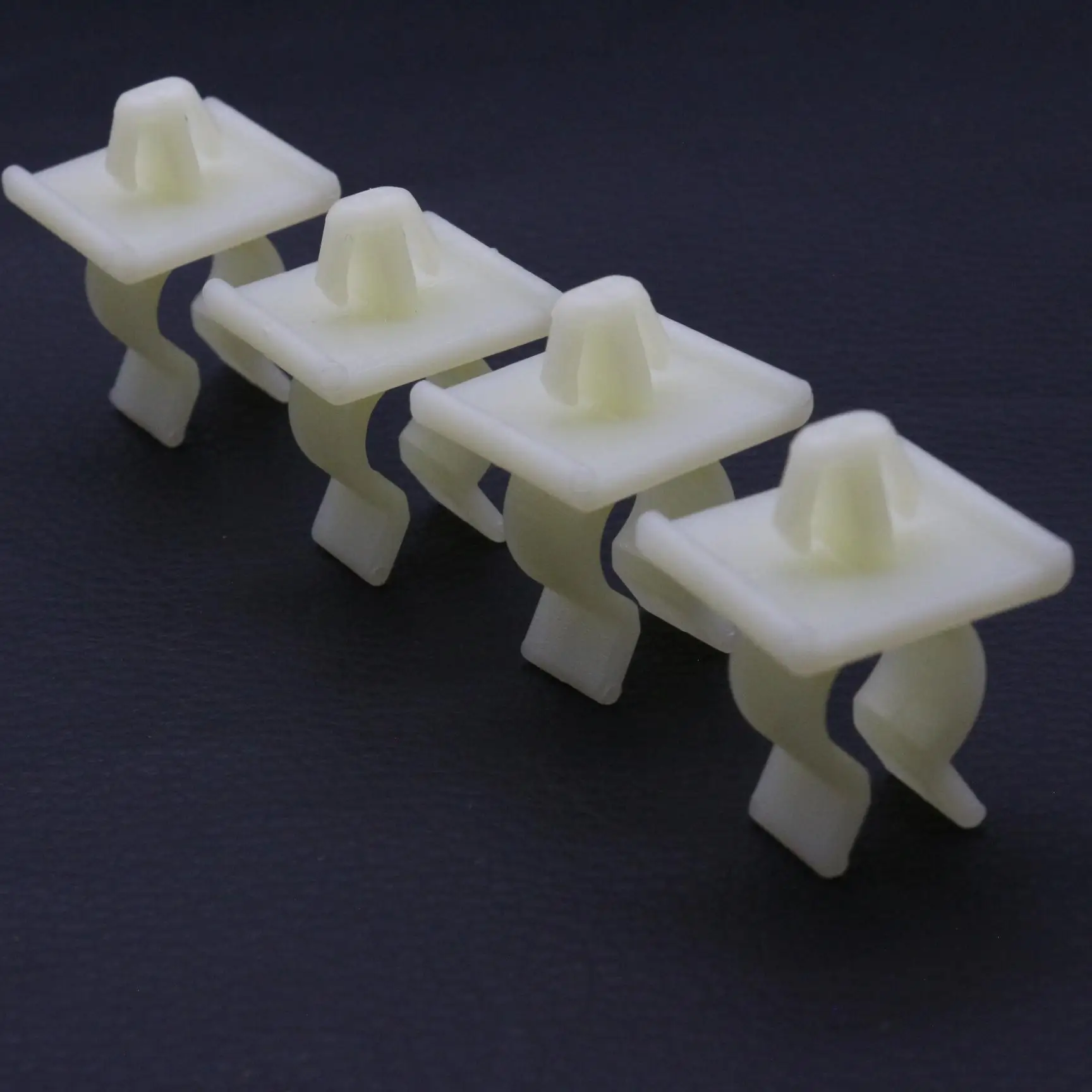 

4 Pcs Hood Prop Retainer Clips Mounting Fasteners Fit For Nissan 24220-899896 Nylon White Holds 10mm Rod Snap Into 8mm Hole