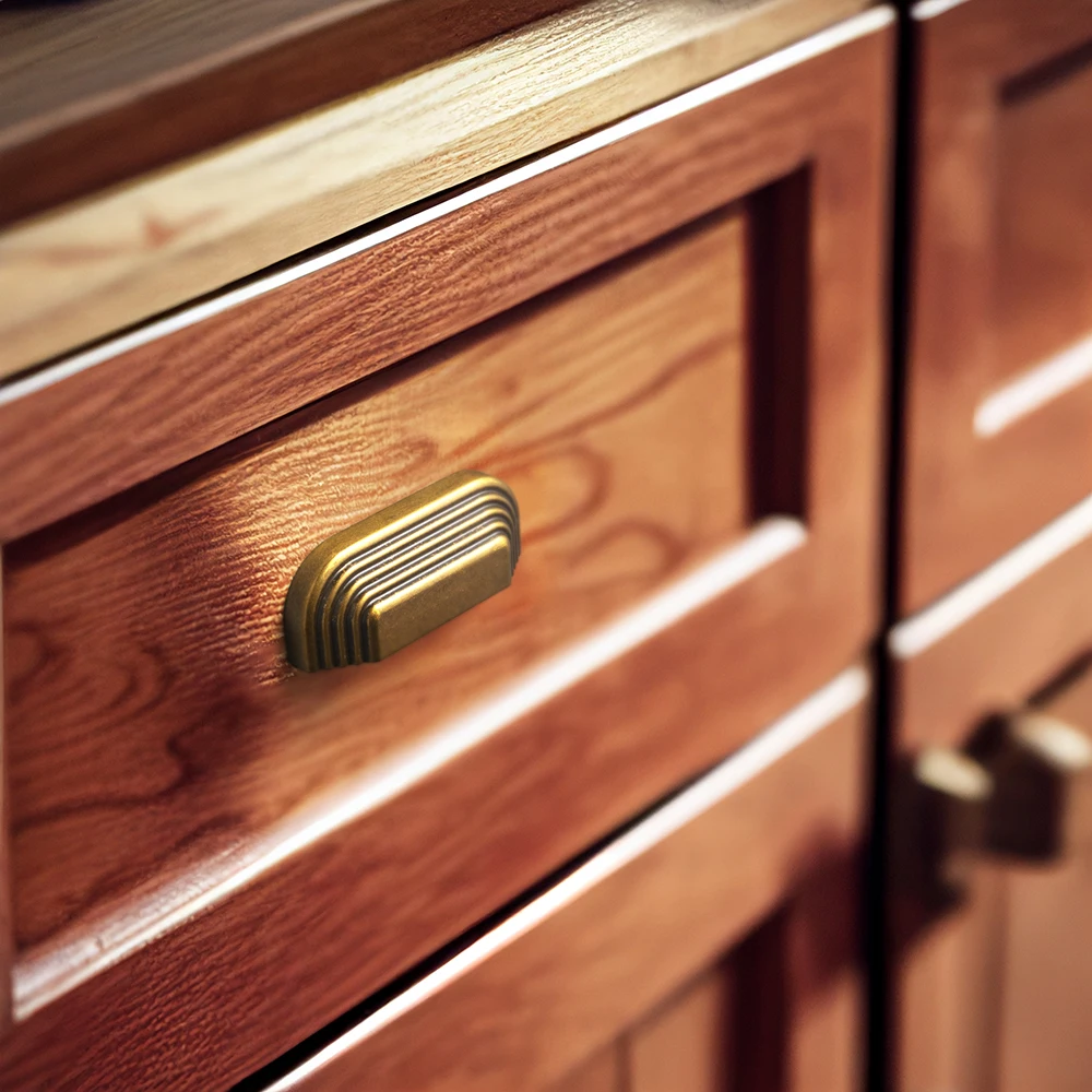 

Goo-Ki Brushed Gold Cabinet Cup Pulls Hammered Texture with Curved Edges Elegant Retro Drawer Handle for Kitchen & Furniture