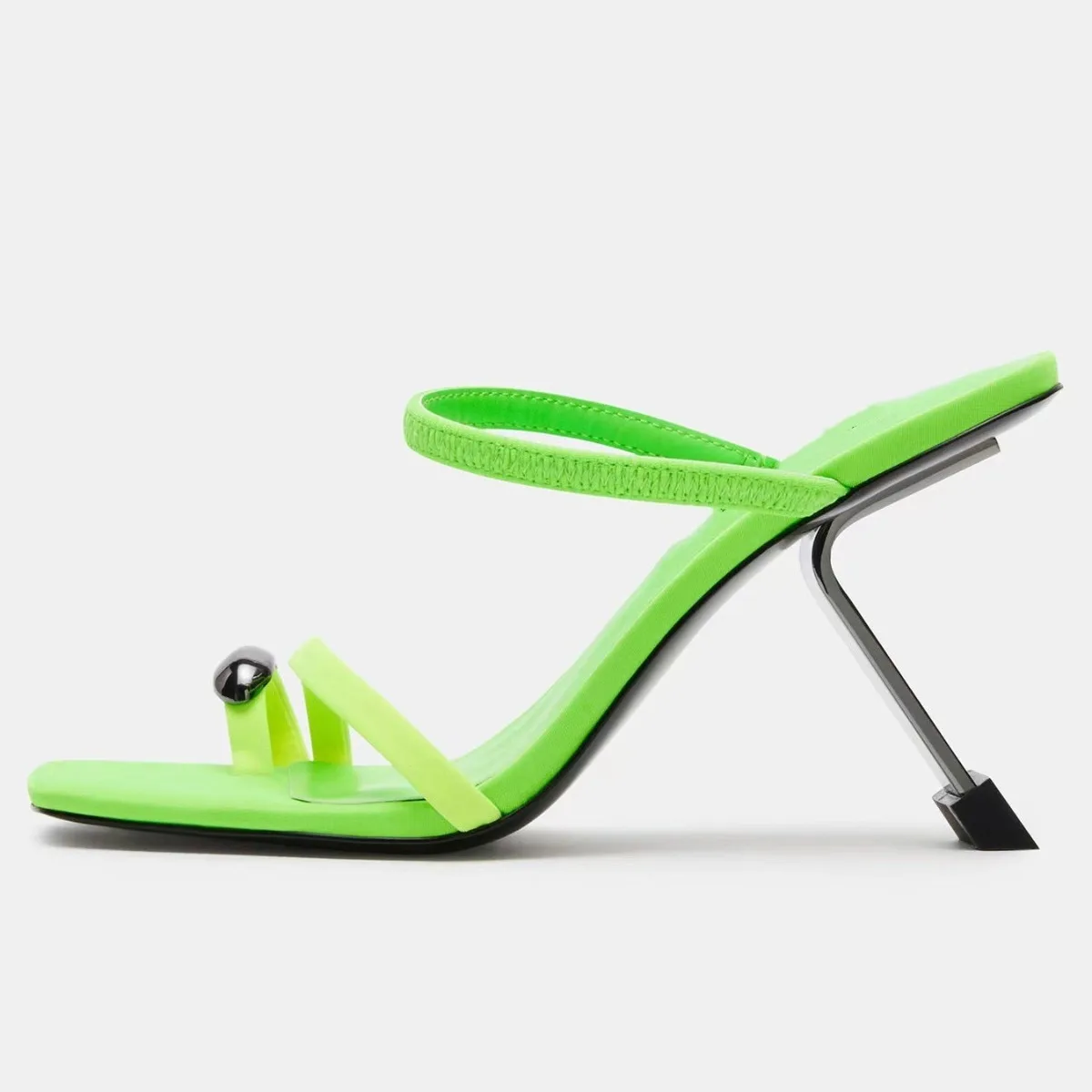 

GREEN Strange Heels Fashion New Sandals Thin Strap Slippers Metal Decoration Flip-flops Mixed Colors Sandalias Mujer Designer