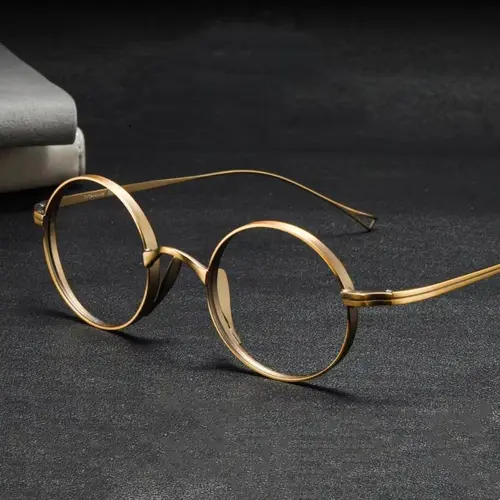 Nuevo Montura de gafas de titanio puro, forma ovalada, monturas de gafas de diseño Simple, decoración de ojos Retro clásica