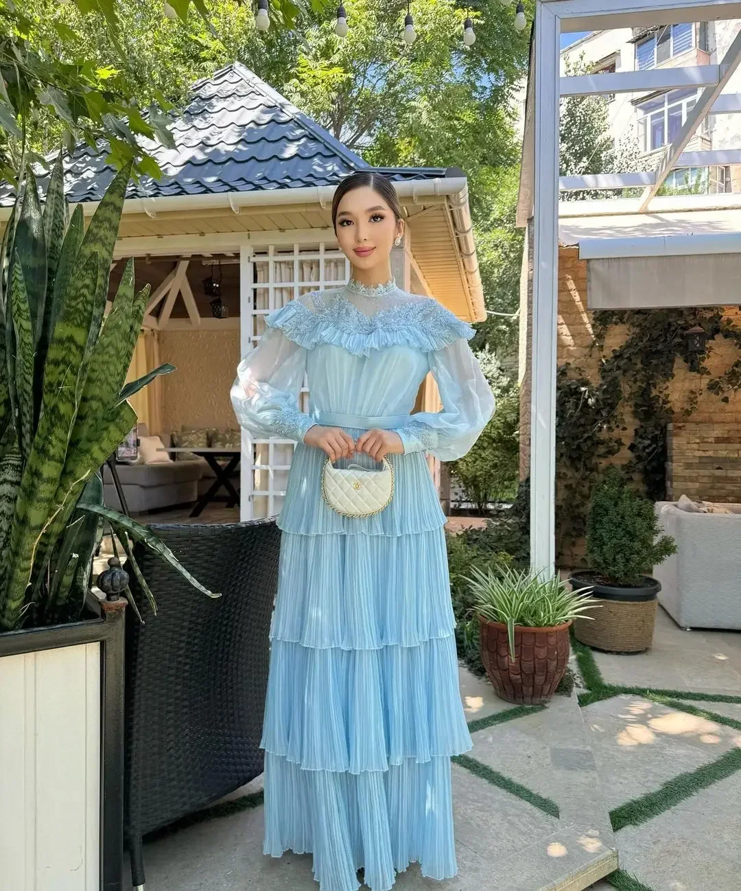 

Customized Saudi Arabia Long Sleeves Evening Dresses High Neck Beadings Prom Gowns Pleated Tiered Floor Length Party Dresses