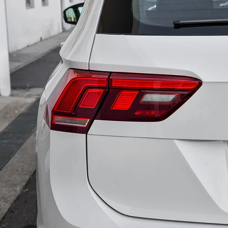 

High Quality Tail Light Rear Brake Signal Lamp Assembly For Volkswagen Tiguan 2017-2021 #5NA945095,5NA945096,5NA945093,NA945094