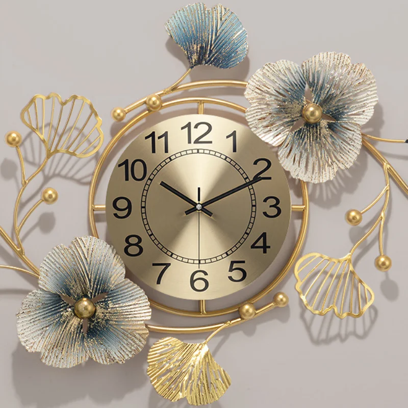 Fashion Creative Metal Ginkgo Leaf Wall Clock Living Room Wall Decor Clock Pendant Silent Bedroom Sweep Seconds Quartz Watch