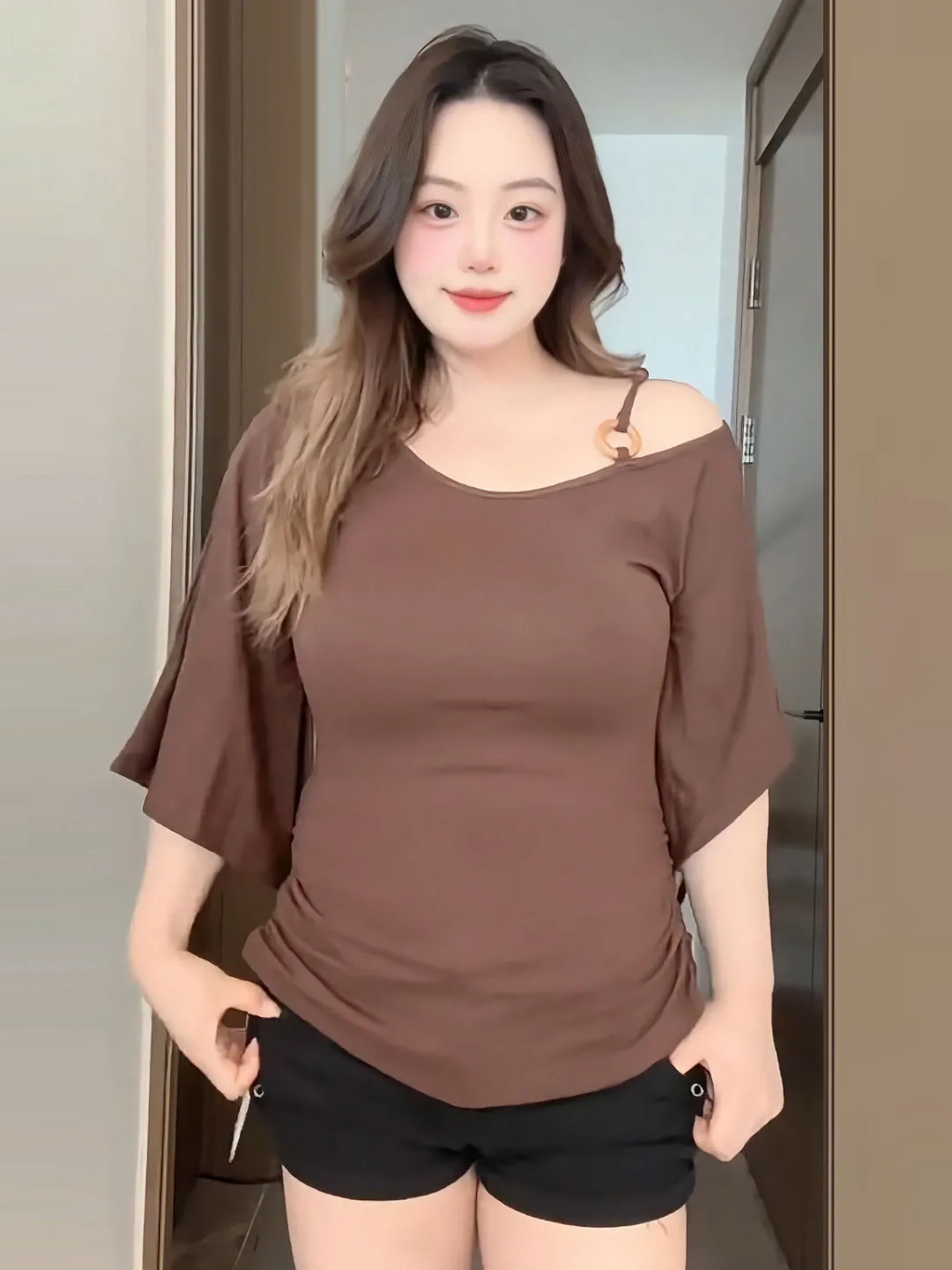 

Летний топ для полных женщин в американском стиле, облегающий, с открытыми плечами, приталенный, с асимметричным вырезом, сексуальный