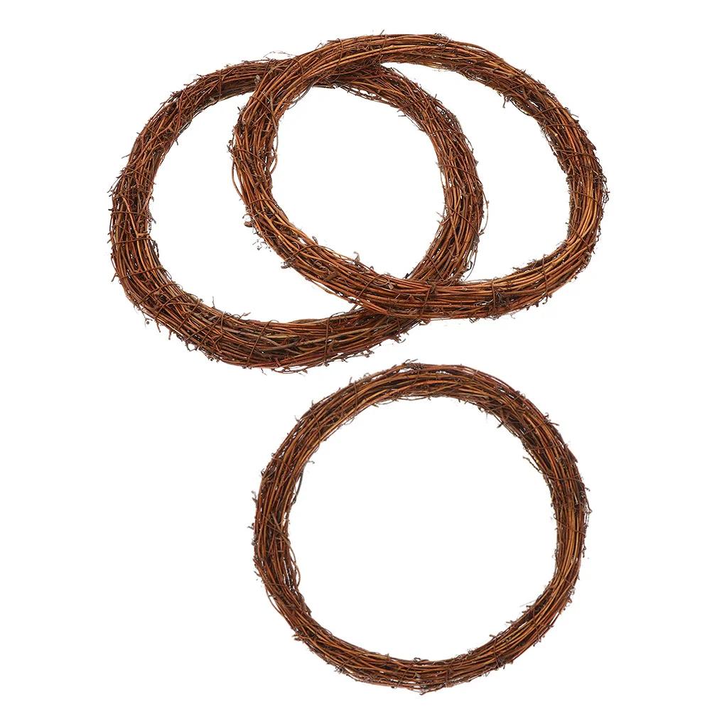 

3Pcs Rustic Grapevine Wreath Forms for DIY Decoration Projects Easy to Use Circle Rings for Wedding Party Holiday Wreath DIY