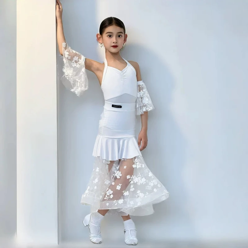 

2026 New Modern Black Lace Flower Latin Dance Performance Costume for Girls - Strapless Modern Dance Competition Wear