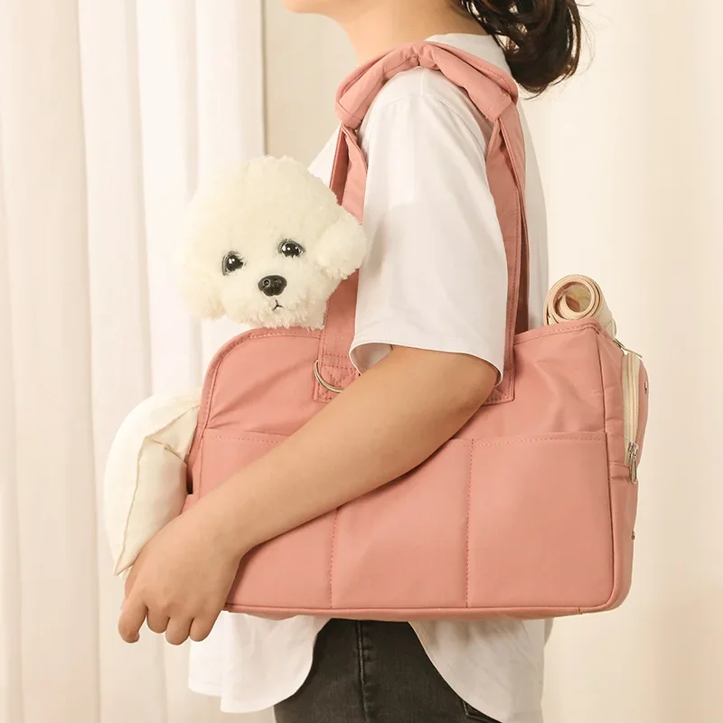 Luxury Cat Outing Carrying Bag Pet Dog Traveling Outing Bag Pure Cotton Large Capacity Send Pillow Pet Outdoor Travel Backpack