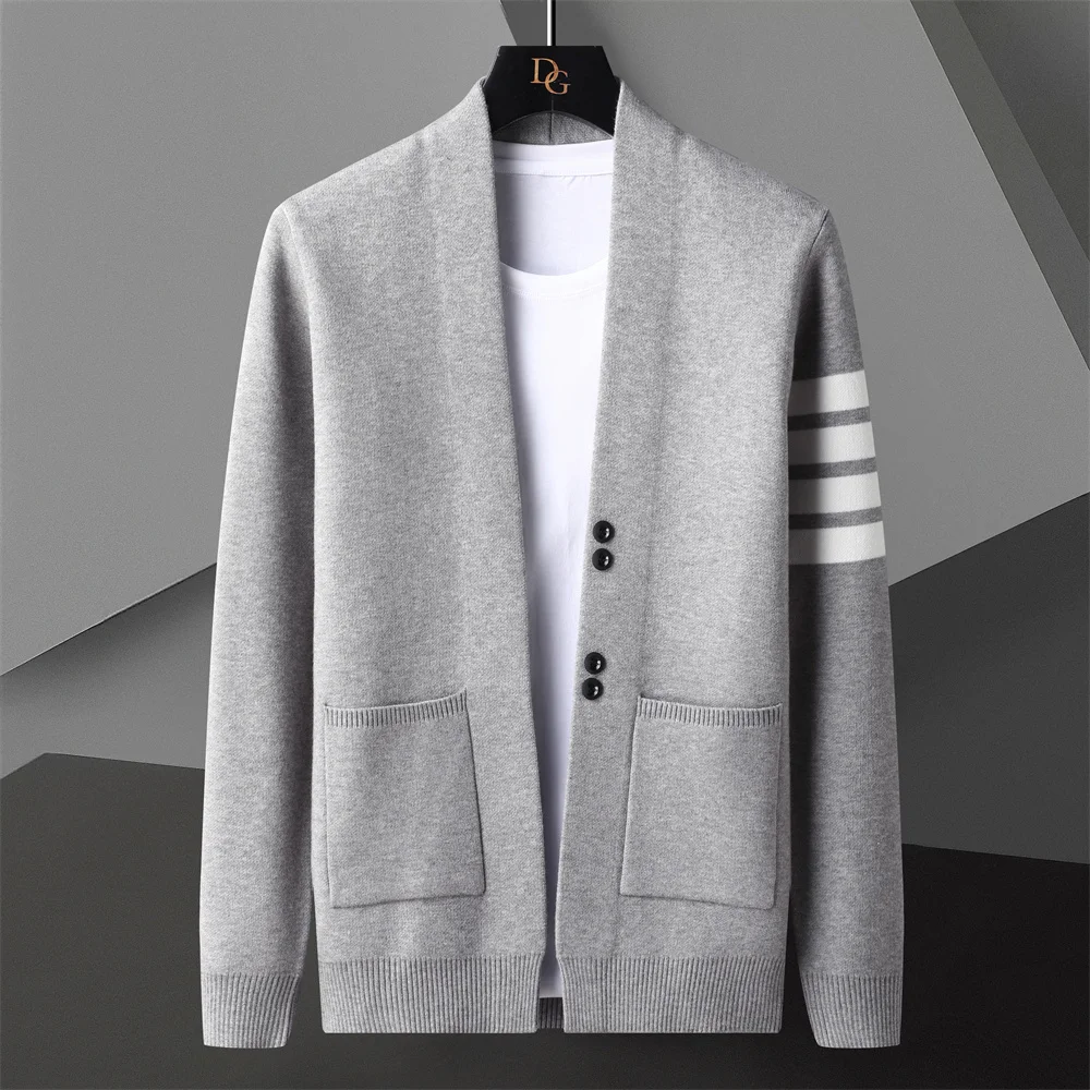 

Solid Color Cardigan Men's Sweaters Autumn New Fashion Contrasting Stripes Cardigan Sweater Sueter Hombre Los Hombres Abrigos