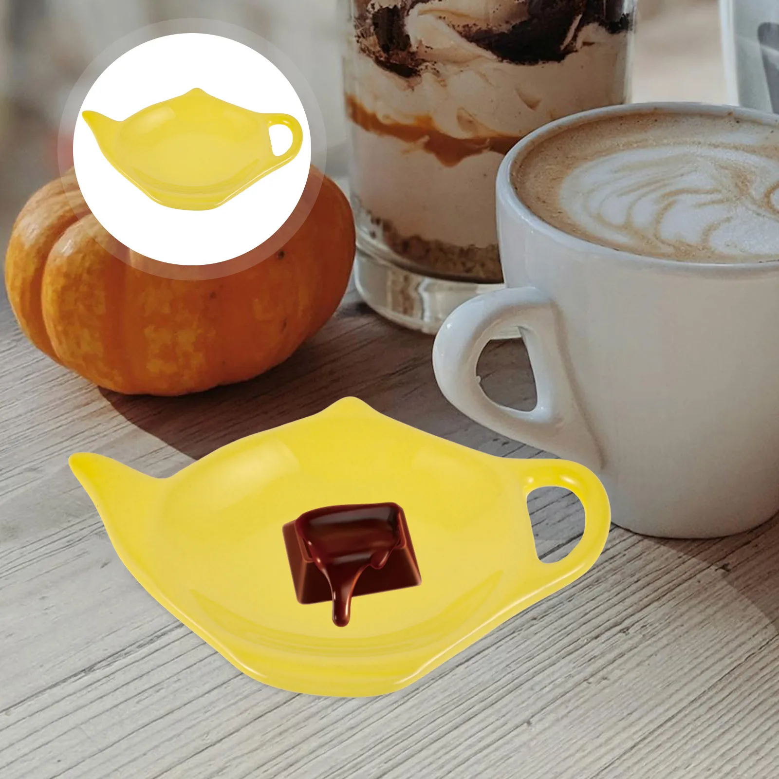 Sottobicchiere per bustine di tè in ceramica Vassoio decorativo a forma di teiera Porta bustine di tè Ciotola per snack Piatto multiuso Accessori per caffè