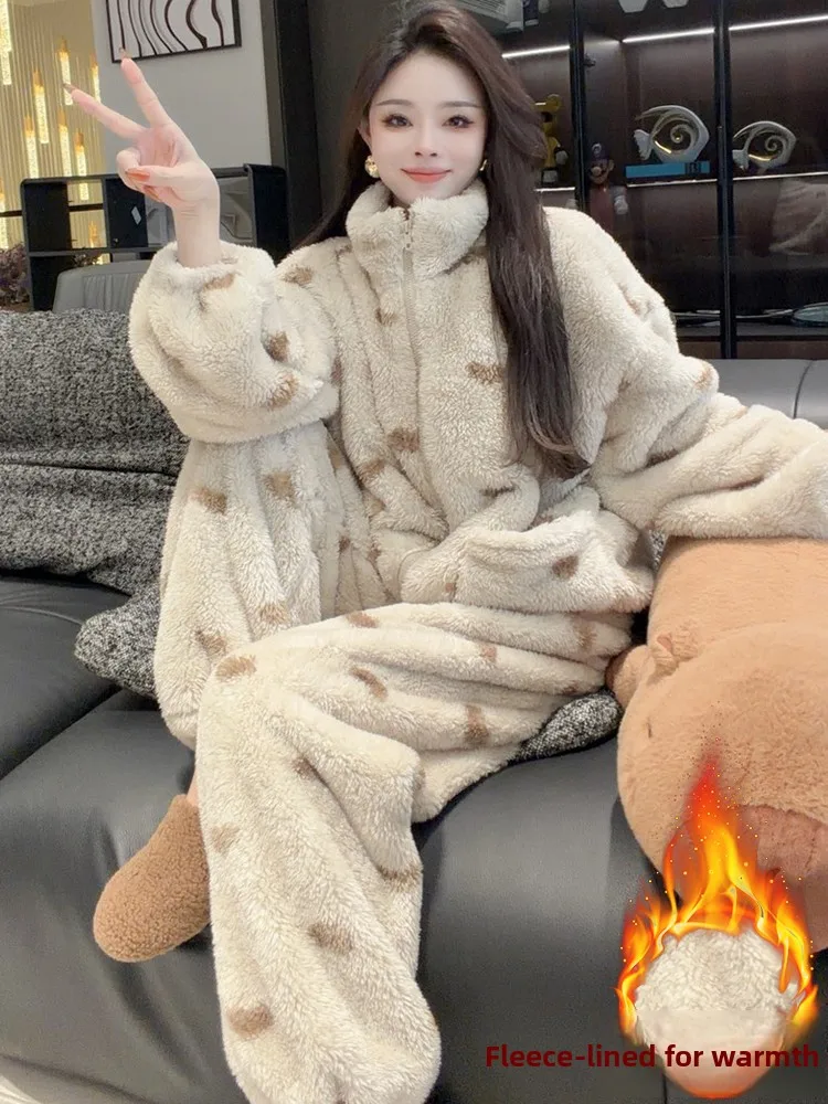 

Модный зимний комплект: женская куртка с сердечками и брюки с широкими штанинами, двухсоставный ансамбль, дышащий, утепленный флис, повседневный стиль