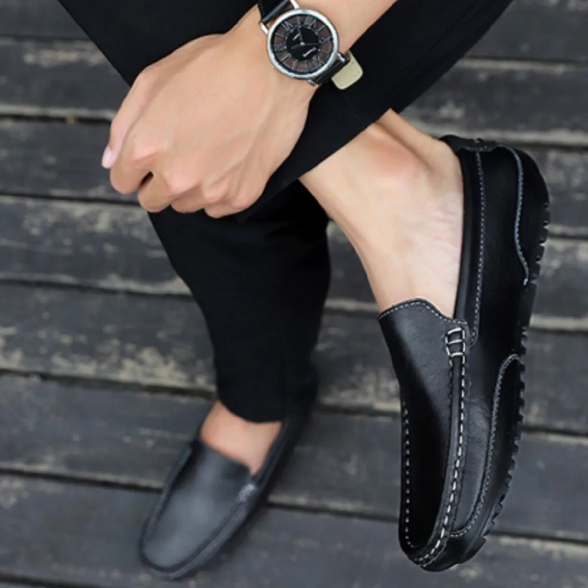 

Men's Slip-On Loafers - High-Quality Casual Moccasins Comfortable Designer-Inspired Boat Shoes for Daily Wear