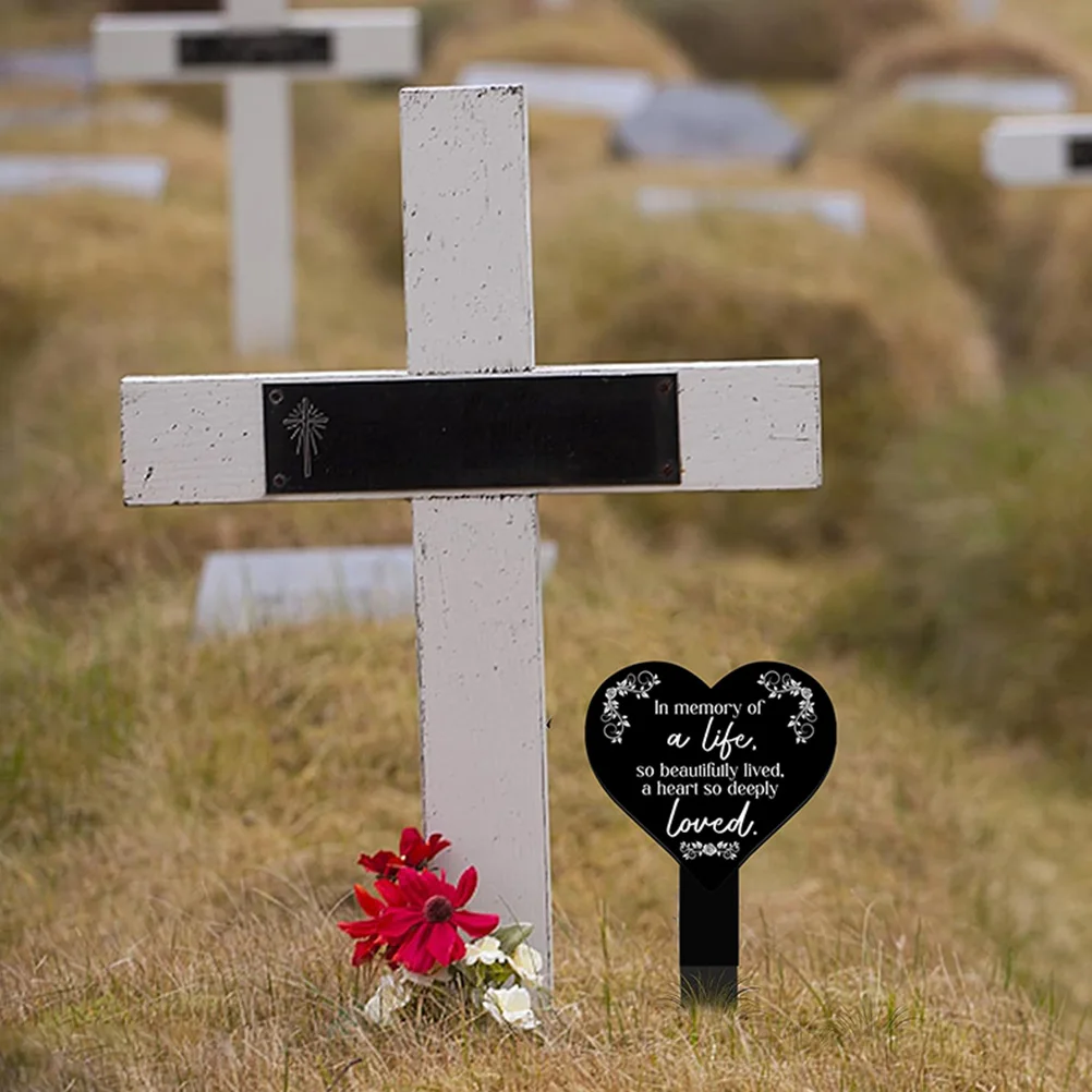 

Heart Shaped Memorial Cemetery Grave Plaques Markers Garden Decorations Sturdy Acrylic Outdoor Stake For Funerals Memorials Yard