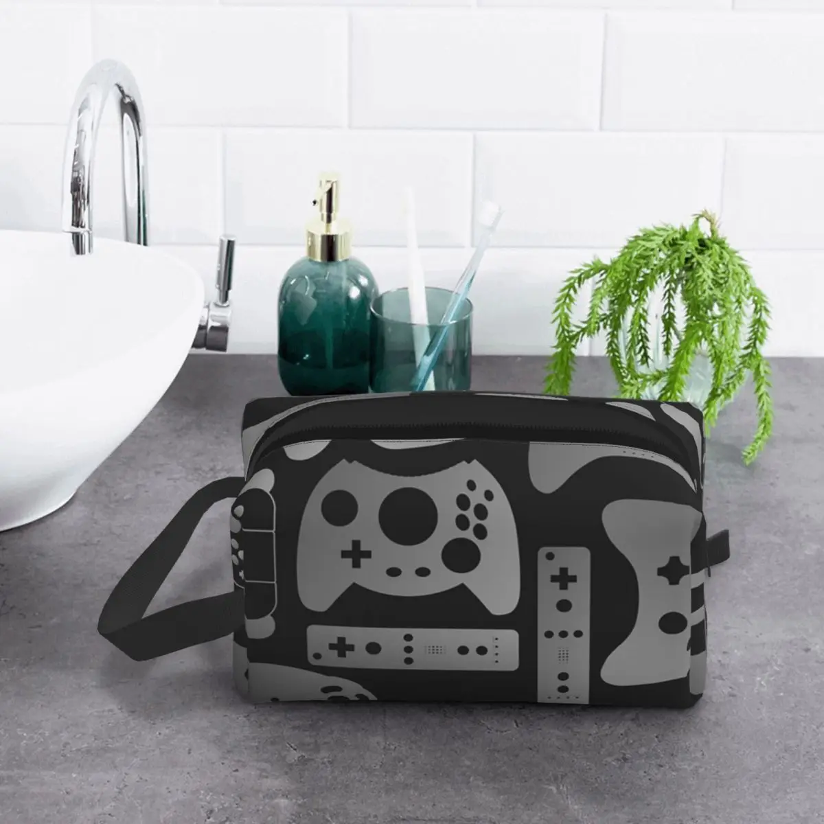 Gamer Controller Video Game Gaming Gamepad Makeup Bag Cosmetic Organizer Storage Dopp Kit Toiletry Cosmetic Bag for Women Beauty
