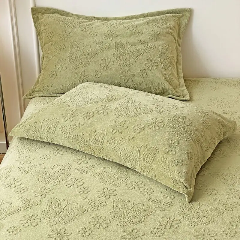 2Pcs Sage Green Embossed Butterfly Flower Fleece Pillowcases Soft Warm Plush Bedding Pillow Covers For Bedroom Home Decor