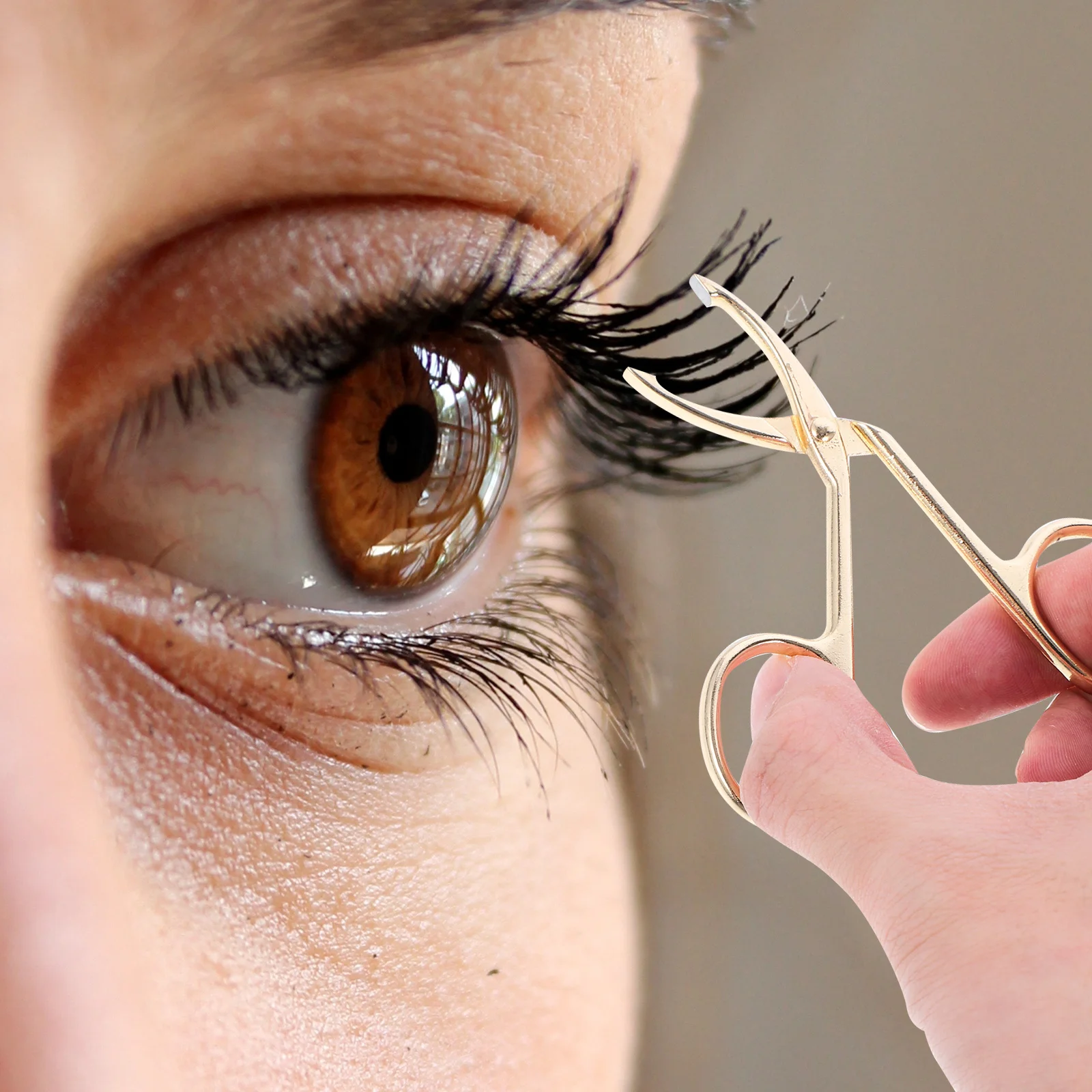 

3Pcs Golden Black Steel Eyebrow Clippers Flat Tip Trim Eyebrows Effortlessly Depilate Shape Perfect Look Beauty Tools