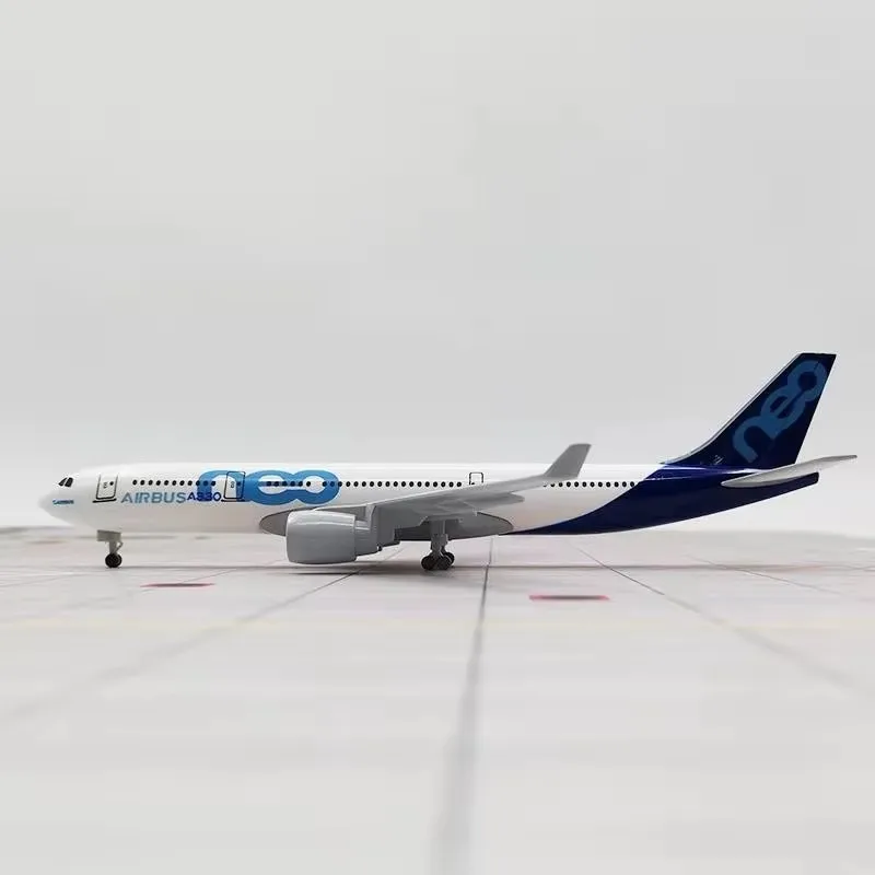 

20cm Alloy A330 Prototype NEO Simulation Passenger Aircraft Model With Landing Gear Exclusive Gift For Aircraft Fans