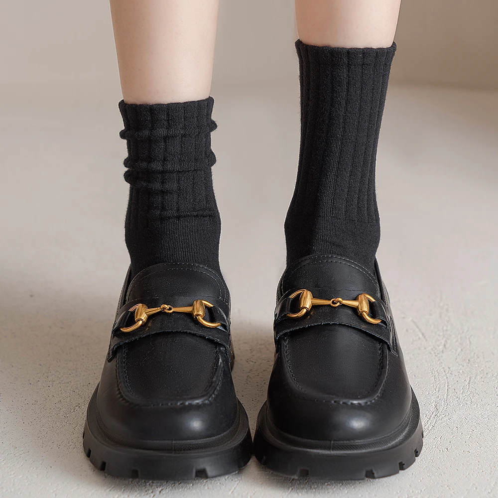 Damessokken van gekamd katoen Effen kleur Kabelgebreide vrijetijdssokken Ademend Comfortabel Herfst Eenvoudige zweetabsorberende middensokken