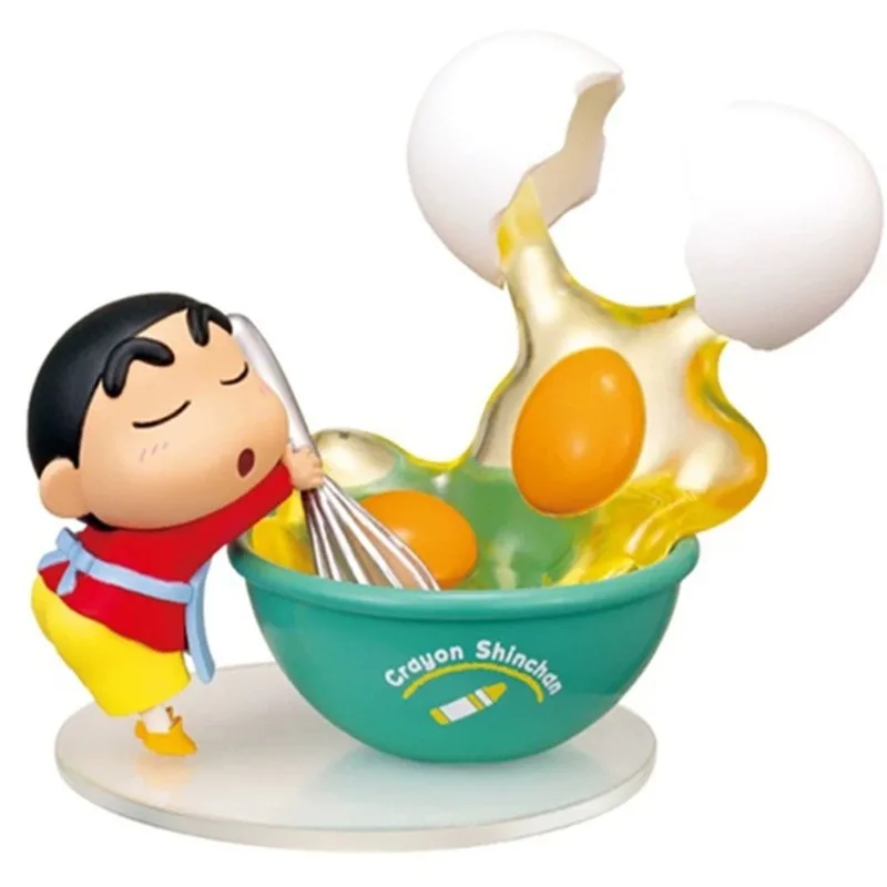 Figura en miniatura de Crayon Shin Chan, popular por su diseño de cocina, ideal como adorno de escritorio, juguete coleccionable y regalo sorpresa de cumpleaños para los fans.