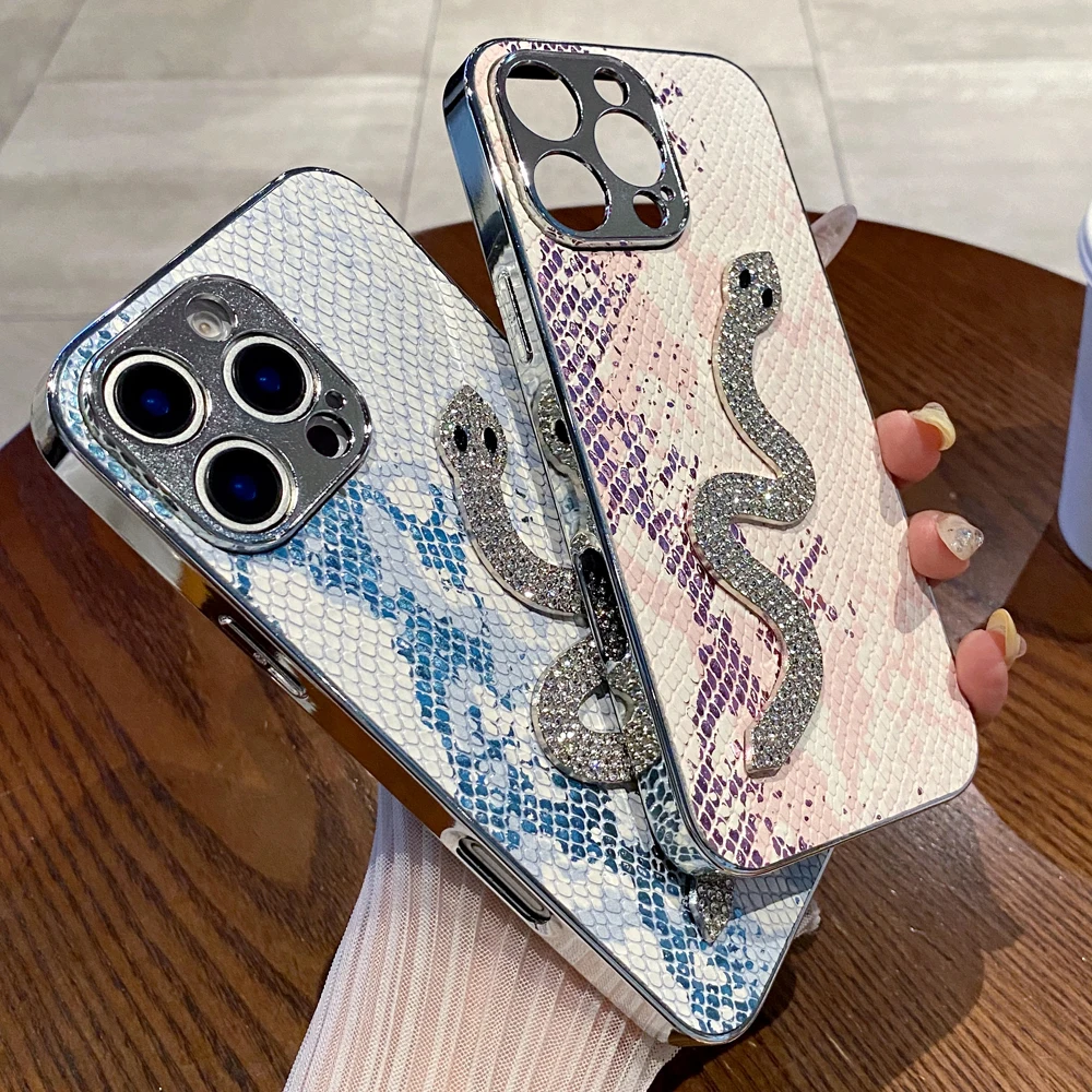 

Luxury Plating Hard Leather Phone Cover for iphone 15 PRO MAX Glitter Diamond 3D Snake Case for iphone 16 PRO MAX 13 14 Plus 16E